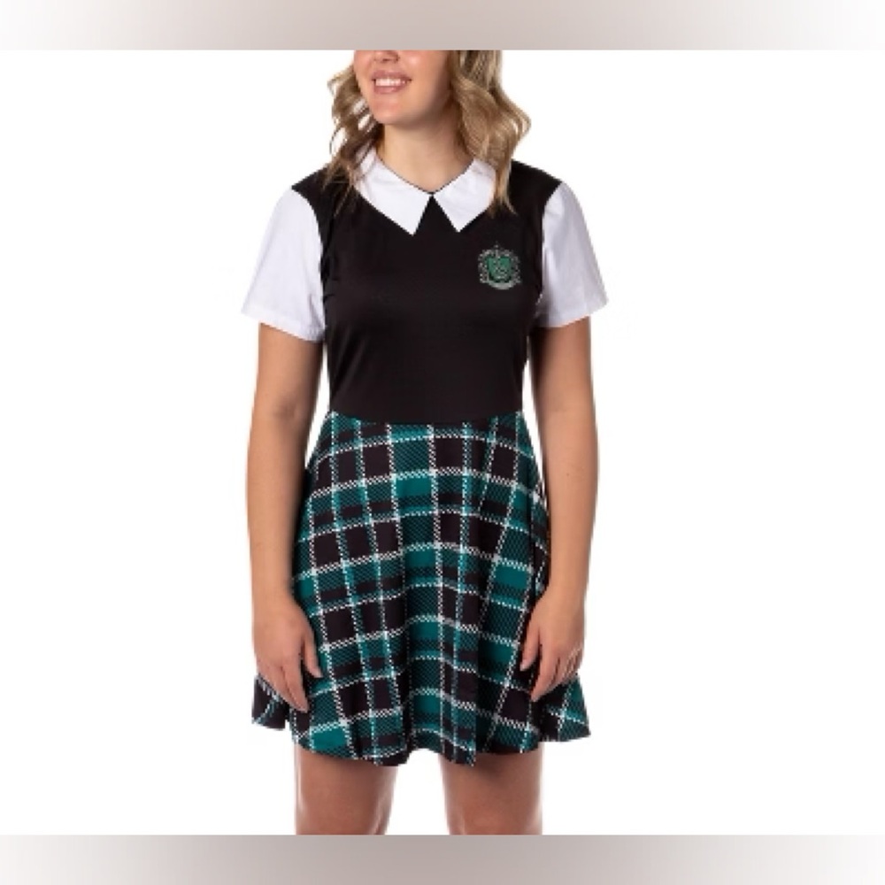 Harry Potter Slytherin Juniors Dress Plaid Skirt - XL